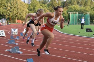 Yara Leitmeyer beim 200-m-Start