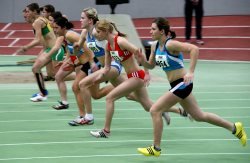 Baden-württembergische Hallenmeisterschaften der B-Jugend: 200-m-Silber für Charlotte Heilig