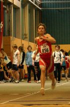 Württembergische Schülerhallenmeisterschaften in Ulm: Lisa Ostertag springt zu Gold
